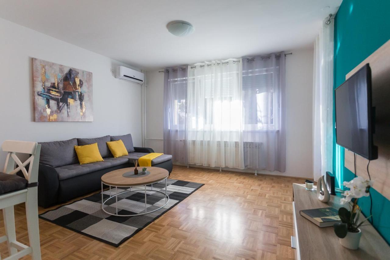 Apartman Lariva Осиек Екстериор снимка
