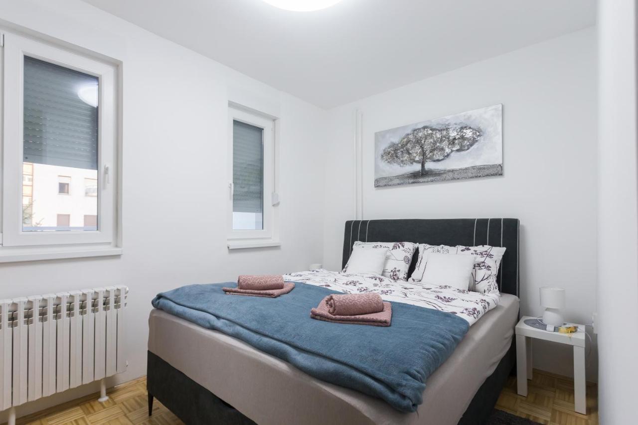 Apartman Lariva Осиек Екстериор снимка